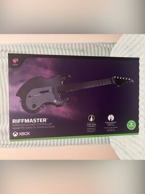 PDP RiffMaster Wireless Guitar Controller for Xbox-Black